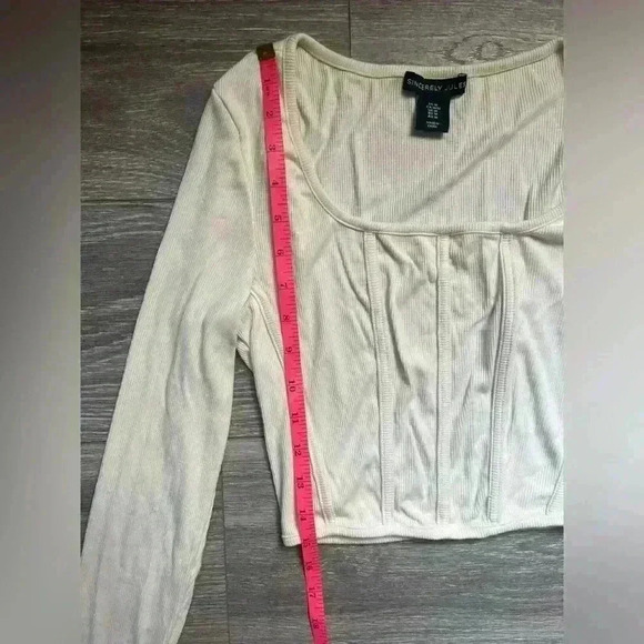 Sincerely Jules Cream Long Sleeve Ribbed Crop Top with Boning Size M - Picture 5 of 6